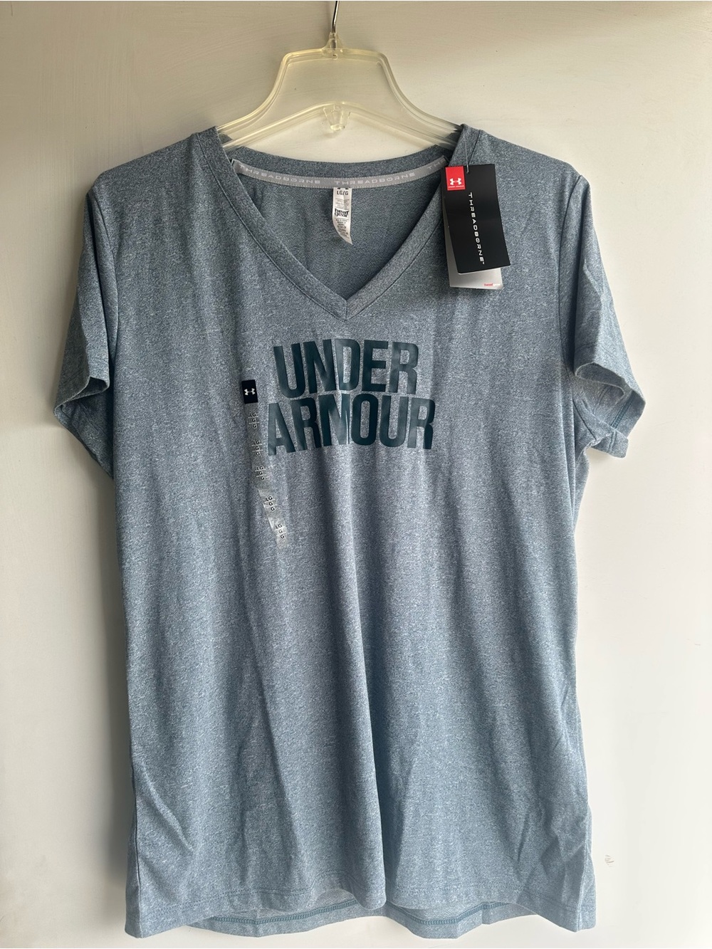 Under Armour women’s Heather Slate Blue V-Neck Logo Tee - Picture 4 of 4